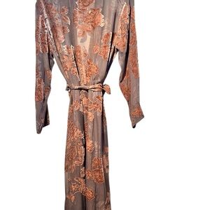 Soft Surroundings Gray and Orange Floral Robe